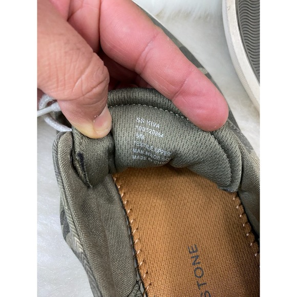 Sun + Stone size 9 men casual comfort camo slip on sneakers 0795